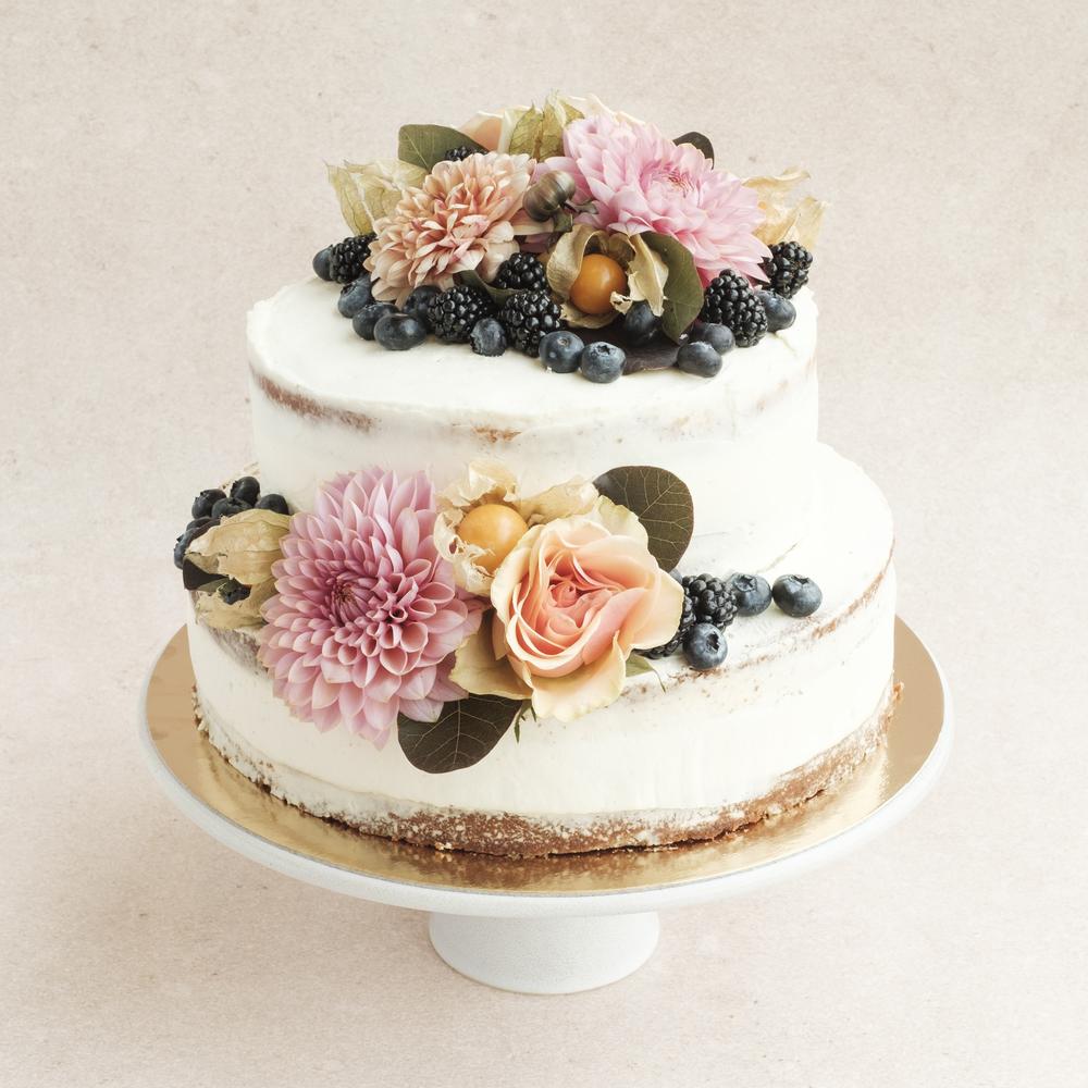 Naked cake